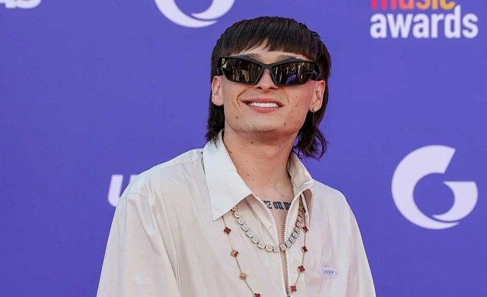 peso pluma haircut